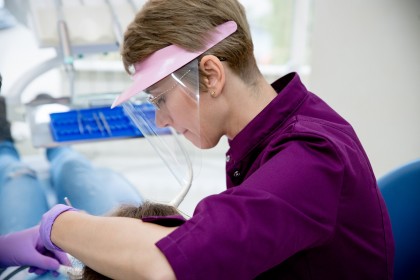 Alignerele dentare, soluția modernă pentru un zâmbet perfect