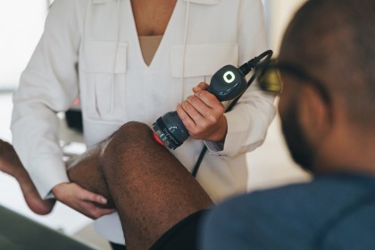 LightForce® XPi 25W – Laser terapeutic clasa IV pentru fizioterapie și recuperare sportivă