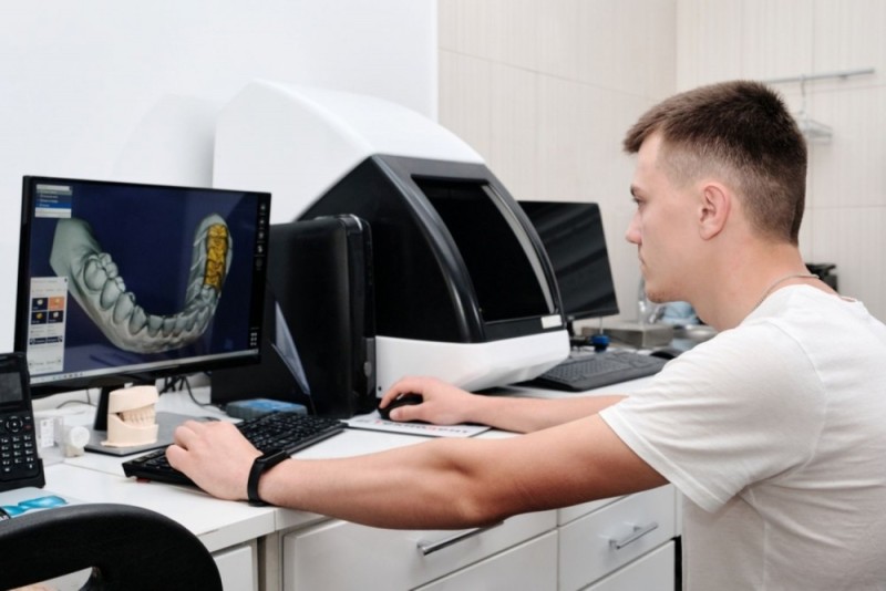 CAD/CAM în stomatologie: cum economisești timp și crești precizia lucrărilor