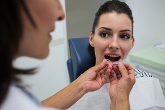 La ce să te aștepți înainte și după aplicarea aparatului dentar