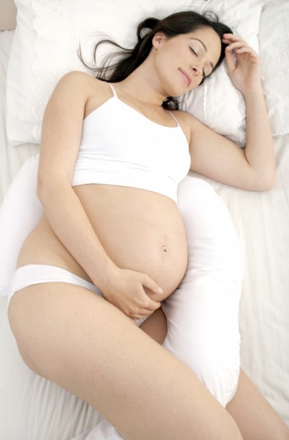 Poziții de somn în sarcină