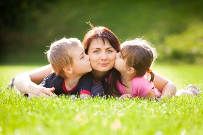 Legatura între spațiile verzi rezidențiale și nașterile la termen