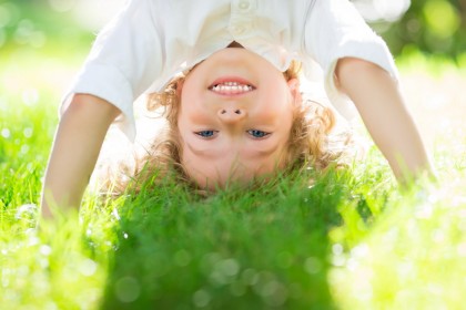 Suplimentarea cu vitamina D ar putea reduce procentul de masă grasă la copiii mici