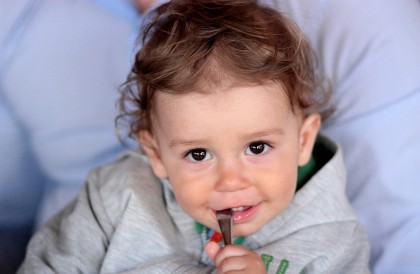 Mâncarea pentru copiii mici gătită acasă nu este întotdeauna mai bună decât cea cumparată