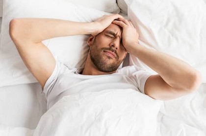 Ce indicii oferă localizarea durerii de cap