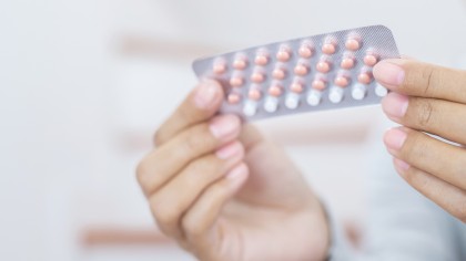Contraceptivele orale și procedura de ligatură a trompelor pot spori riscul de menopauză precoce