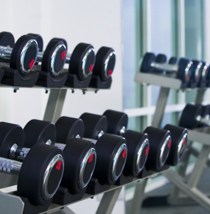 Antrenamentul cu greutăți este o armă împotriva obezității