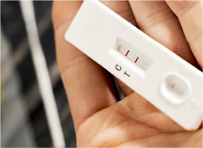 Pacienții COVID pozitivi au un risc crescut de boli neurodegenerative