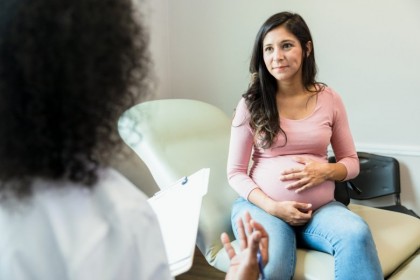Infecțiile materne din timpul sarcinii nu cresc riscul copilului de a dezvolta autism sau alte tulburări de neurodezvoltare