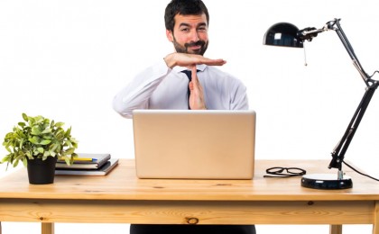 Lucrezi la birou? 5 minute de mers la fiecare jumătate de oră!