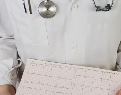 Dozele de vitamina D mari, asociate scăderii riscului de fibrilație atrială