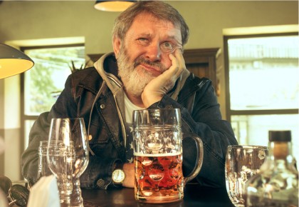 Consumul de alcool accelerează îmbătrânirea creierului