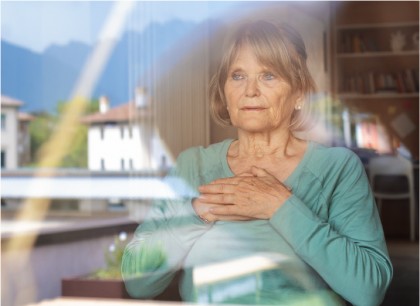 Izolarea socială scade volumul creierului