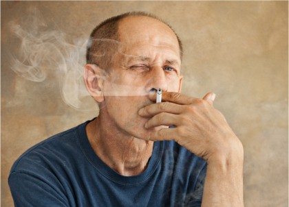 Fumatul accelerează procesul de îmbătrânire