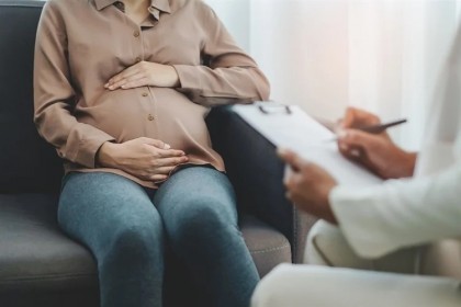 Simptomele de depresie la mame - cum apar și cum evoluează pe parcursul perioadei perinatale