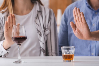 Consumul de alcool la bărbați înaintea conceperii unui copil este un factor de risc pentru sănătatea copilului