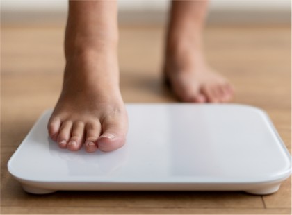 Asocierile dintre indicele de masă corporală și riscul cardiometabolic și de cancer