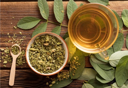 Efectul EGCG: un polifenol găsit în ceaiul verde reduce inflamația