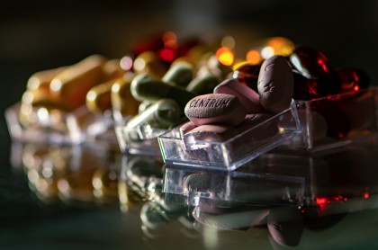 Încă un studiu care pledează pentru suplimentele multivitaminice administrate la vârstnici