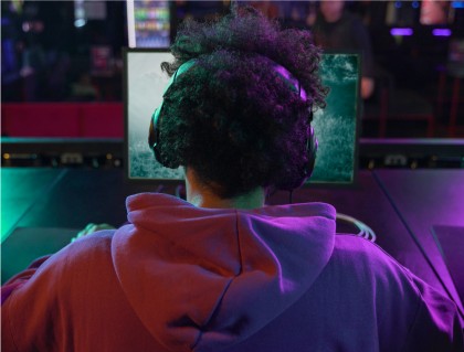 Legătura dintre impulsivitate, agresivitate și dependența de jocurile pe internet