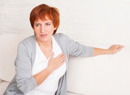 Scorul de calciu arterial coronarian prezice evenimentele cardiovasculare adverse majore în durerea toracică