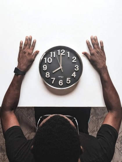 Postul intermitent cu contorizarea proteinelor întrece restricția calorică în sănătatea intestinală și pierderea în greutate