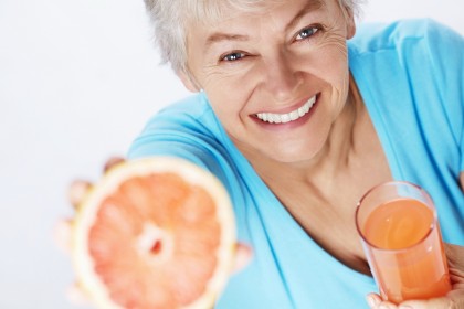 Dietele antiinflamatorii ar putea reduce riscul de demență în rândul vârstnicilor cu tulburări cardiometabolice