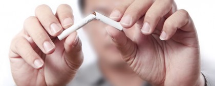 Renunțarea la fumat reduce riscul de evenimente cardiovasculare majore cu aproape jumătate, arată un studiu