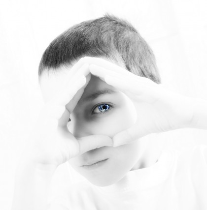 Inflamația în timpul copilăriei este legată de apariția problemelor de sănătate mintală la vârsta adultă timpurie