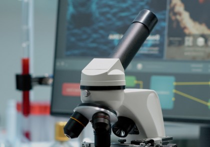 Tehnică microscopică revoluționară dezvăluie modul în care anticorpii țintesc celulele canceroase