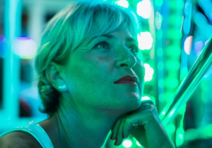 Terapia cu lumină albastră de dimineață îmbunătățește calitatea somnului la vârstnici