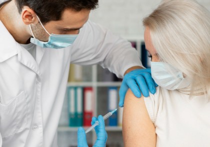 Vaccinarea împotriva virusului varicelo-zosterian reduce cu 20% riscul de demență