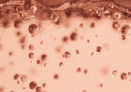 Un dispozitiv ce măsoară gaze emise de piele oferă noi perspective pentru sănătatea cutanată