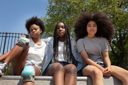 Schimbările climatice amenință sănătatea sexuală și reproductivă a preadolescenților din Kenya