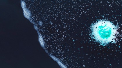 Microplasticele identificate în fluidele reproductive umane – Implicații potențiale pentru fertilitate