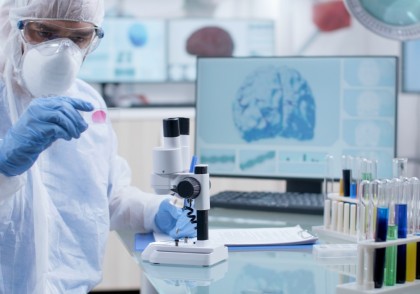 Celulele stem neuronale oferă speranță pentru tratarea sclerozei multiple progresive prin remielinizare