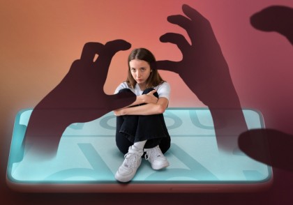 Expunerea la media și riscul indirect de stres post-traumatic