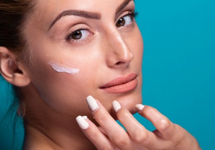 Cremă anti-ageing: Pterostilbenul - eficient în reducerea ridurilor și îmbunătățirea elasticității pielii