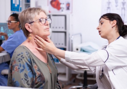 Limfomul cu celule B accelerează îmbătrânirea sistemică și a celulelor T: noi perspective asupra interacțiunii dintre cancer și imunitate