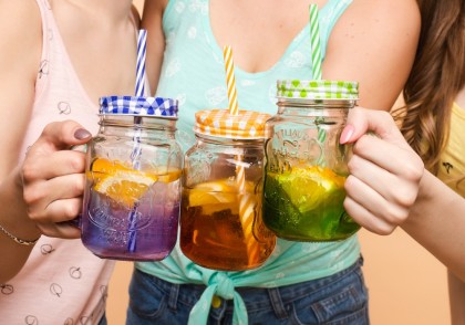 Consumul băuturilor îndulcite (cu zahăr sau îndulcitori artificiali) crește riscul de steatoză hepatică metabolică