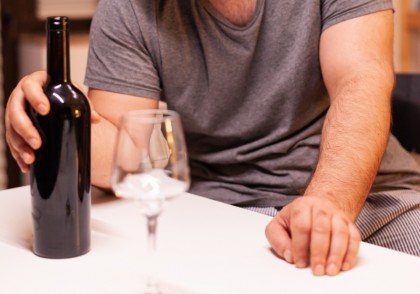 Agoniștii receptorilor GLP-1, o nouă perspectivă terapeutică pentru dependența de alcool și droguri