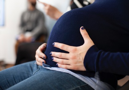 Nivelurile materne de PFAS măsurate în sarcină și impactul asupra dezvoltării cerebrale la copii