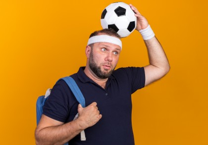 Loviturile de cap în fotbal - când se depășește limita de siguranță neurologică