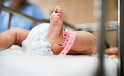 Muzica liniștitoare în secțiile de terapie intensivă neonatală