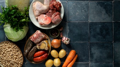 Dieta carnivoră: între promisiuni metabolice și riscuri nutriționale majore