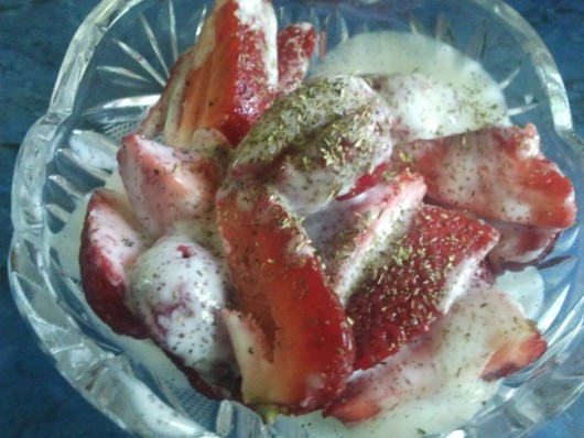 Rețetă Desert de vară cu căpșuni