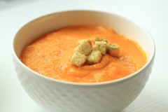 Supă cremă de morcovi cu portocale și ghimbir