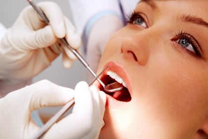 Vizitele regulate la dentist ar putea reduce riscul de pneumonie