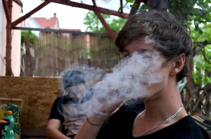 Consumul de marijuana la adolescenți și vulnerabilitatea la psihoză