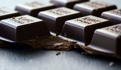 Ciocolata neagră ar putea îmbunătăți vederea